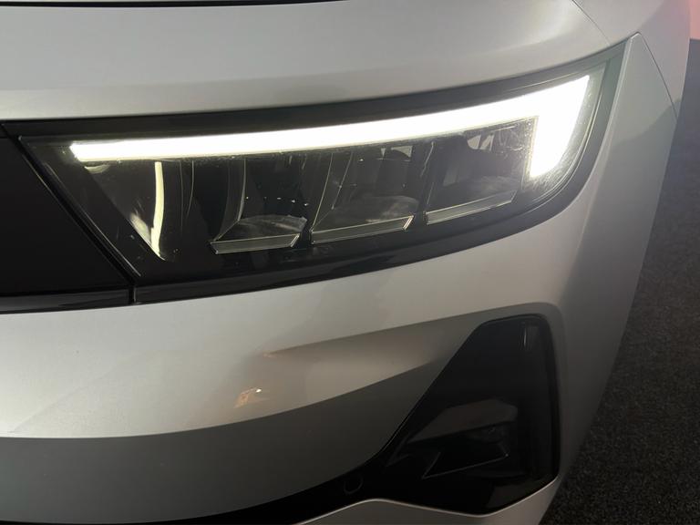 VAUXHALL ASTRA Photo bsapi-0ea017f4d9dbc0751345dc28c713f6edb1d047e5.jpg