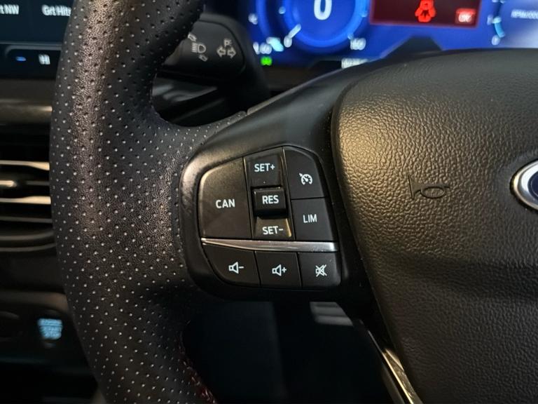 FORD FOCUS Photo bsapi-0ee46f7e84a002eb1edd210bebd6420a8acc5114.jpg