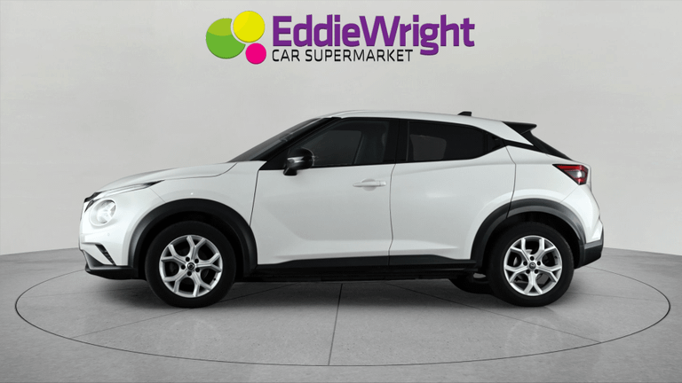 NISSAN JUKE Photo bsapi-0fb1bf9d0f573f9d8a9d05bb578701ff543d4aa7.jpg