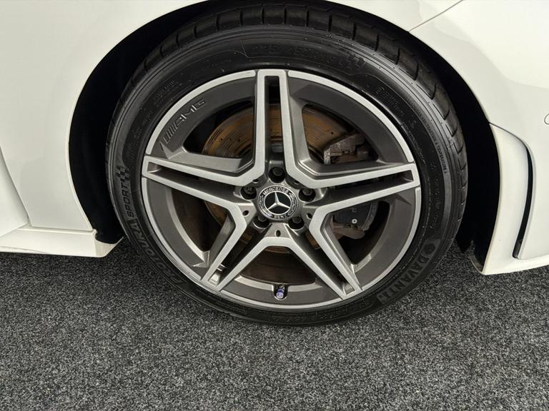 Mercedes-Benz Cla Photo bsapi-0ff332ec1a689dc9bd16e3d53a618bbd7d1f3625.jpg