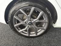 Ford FIESTA Photo 22