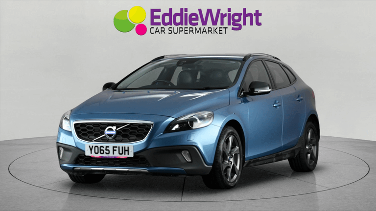 VOLVO V40 Photo bsapi-1181c1e03c01ade5553edc68f3ab6eb953339d0b.jpg