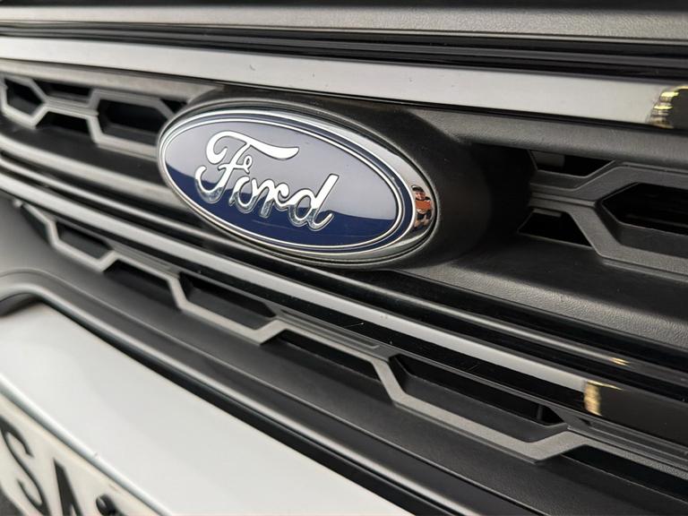 FORD ECOSPORT Photo bsapi-12a97fe13d4ccfc310bda8c2f2922209c56e2d40.jpg