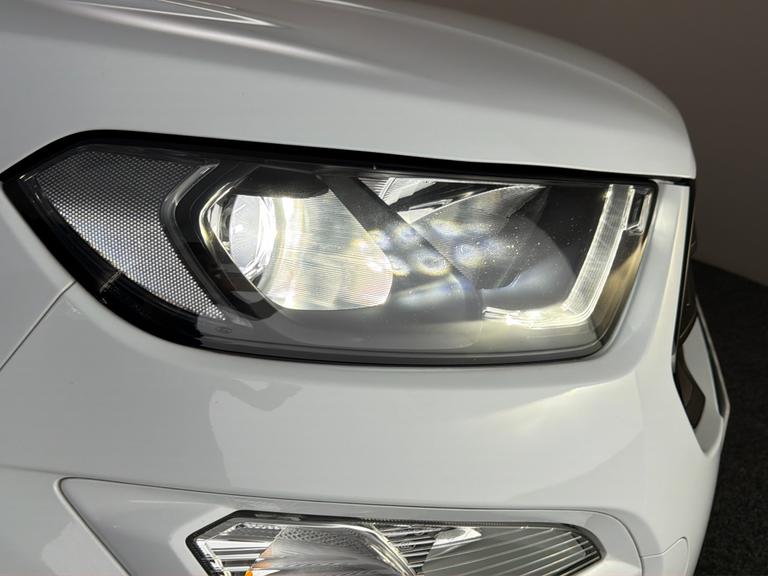 FORD ECOSPORT Photo bsapi-12f492de75cd149e4f97b188c6696e926cd2c2b8.jpg