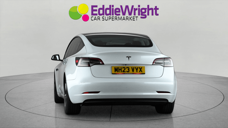 TESLA Model 3 Photo bsapi-1332277dbfe926ef0ab34ce02fb732045bfc9fad.jpg