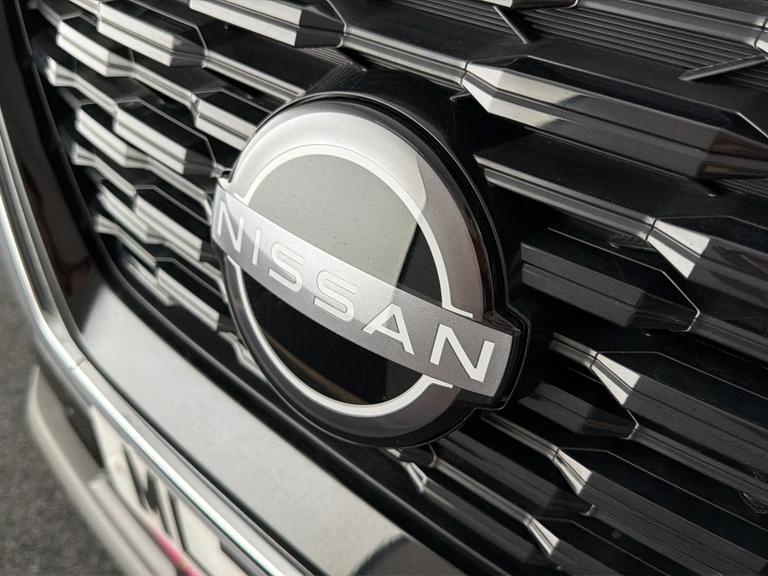 Nissan X-Trail Photo bsapi-133e7b972d7a7b20b0635cc9ca1f22a1a5d4a6f8.jpg