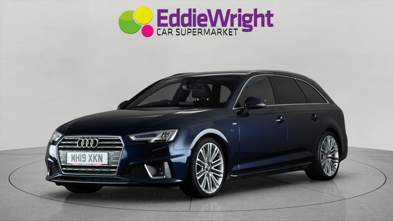 Audi A4 Photo bsapi-134158f1e4b67458c8babf690896e404a9576430.jpg
