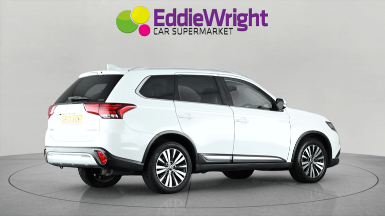 MITSUBISHI Outlander Photo bsapi-13c6b3db74c38db63f870455fe9151f8959e2f11.jpg