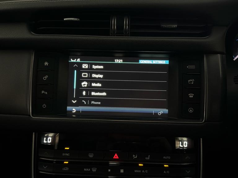 Jaguar Xf Photo bsapi-13eb1e158894b5c30349b50942a12c44c16fbb82.jpg