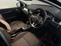 RENAULT CAPTUR Photo 9