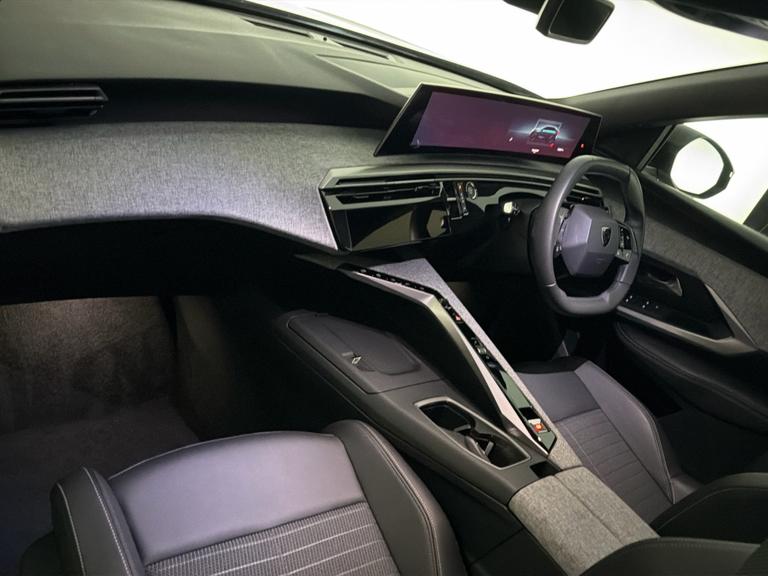 Peugeot 3008 Photo bsapi-141024a3d40e4c2cc7320764d67d01be63266cfc.jpg