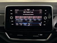 VOLKSWAGEN T-ROC Photo 16