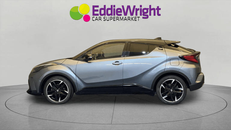 TOYOTA C-HR Photo bsapi-15c9860cc8114b279e3fc9911613fb3c49443bee.jpg