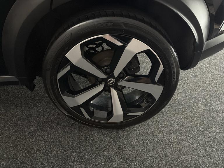 NISSAN Juke Photo bsapi-160e60e1e72be170f7246b66c78f0d458a3adf2e.jpg