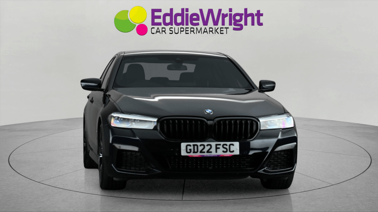 BMW 5 Series Photo bsapi-16e99035e07922f999cac13d1423719d70aa3820.jpg