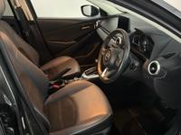 MAZDA Mazda2 Photo 9