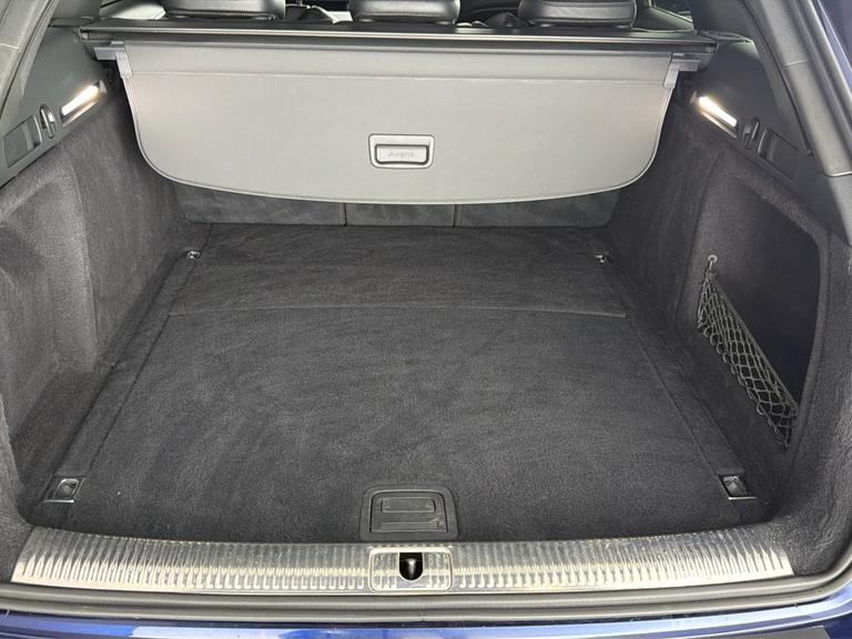 AUDI A4 Photo bsapi-174b7283670a419fd22c1f64b1226f3cd61a0107.jpg