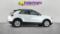 VOLKSWAGEN T-Roc Photo 7