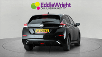 NISSAN Leaf Photo 2
