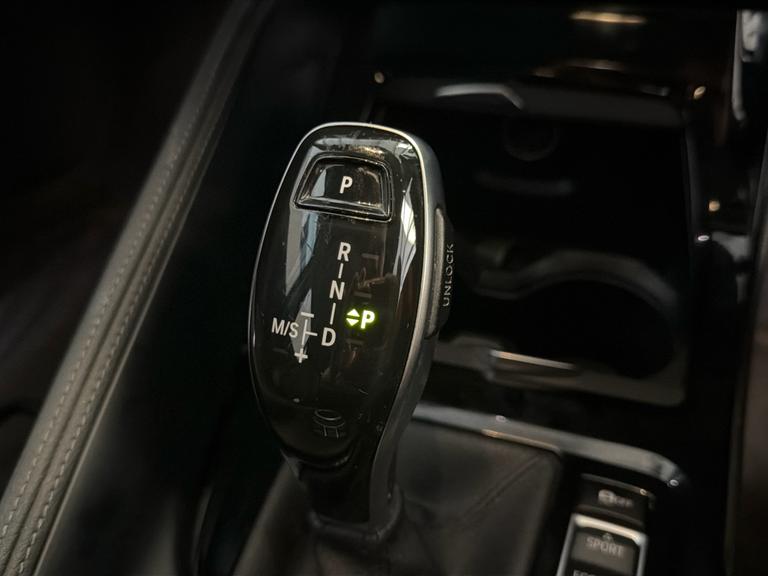 BMW X1 Photo bsapi-186b47aae6fdc9da15db8bd2a82bbc6378a4b5c3.jpg