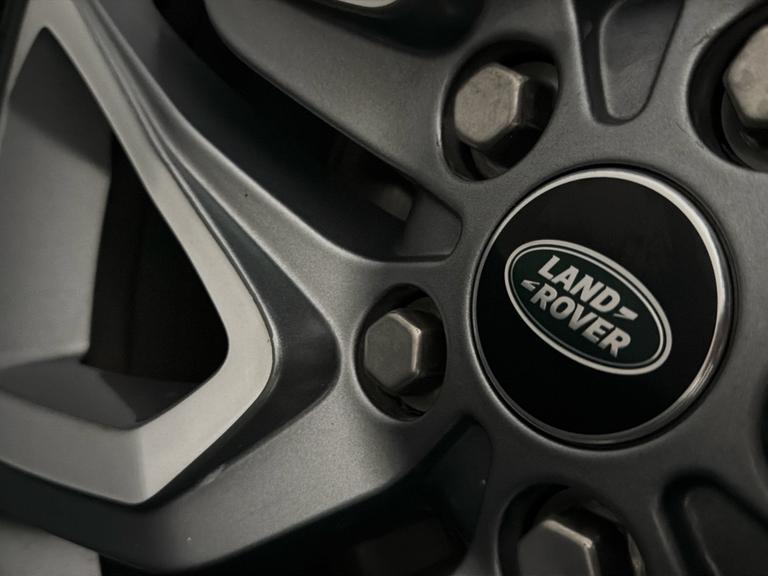 LAND ROVER Range Rover Sport Photo bsapi-18cf76995be4e14e819ffc8884a964bb9579a584.jpg