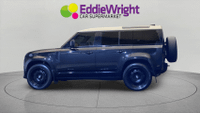 LAND ROVER DEFENDER 110 Photo 2