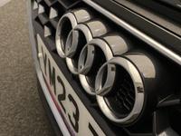Audi A4 AVANT Photo 16