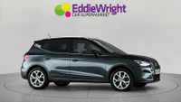SEAT ARONA Photo 8