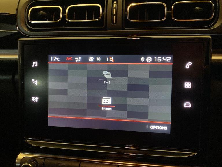 CITROEN C3 Photo bsapi-1aebcbd3df3f997969c39ddb5687700a7382553f.jpg