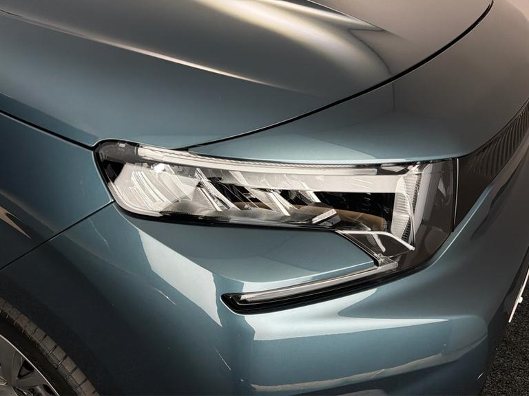 CITROEN BERLINGO Photo bsapi-1b40fde5ba5e9e439ef1ebe118d1ffaa65e3e84b.jpg