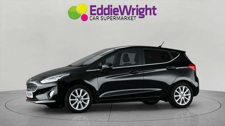 Ford FIESTA Photo bsapi-1b89635e437802df9ed4e0cb3bf17f8fdff4d5c4.jpg