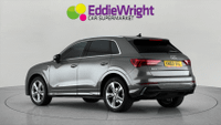 Audi Q3 Photo 4