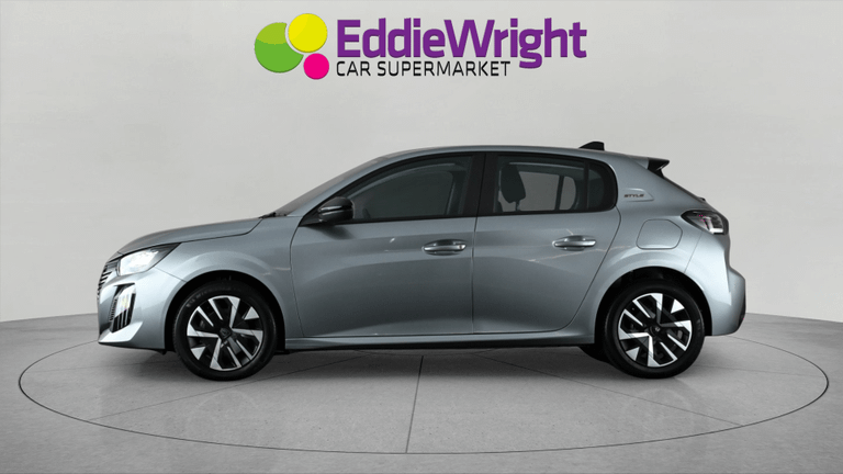 PEUGEOT 208 Photo bsapi-1c478bdbe48d7a1297b95392867583848eda127d.jpg