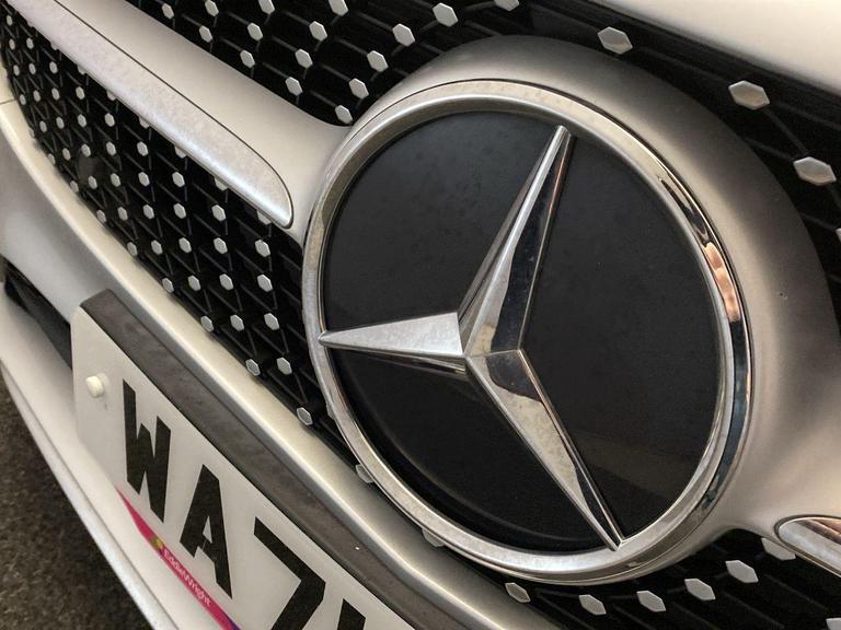 MERCEDES-BENZ A Class Photo bsapi-1cd2c67074142e96b51eb8c558be6360f728e2db.jpg