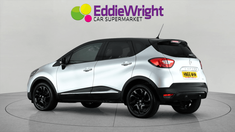 RENAULT Captur Photo bsapi-1cd9947e4a4db45a9cd197b3f83a142ef9e2b3a6.jpg