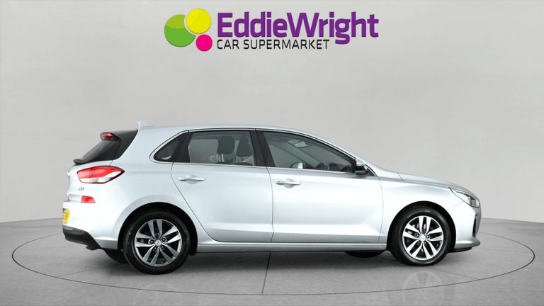 HYUNDAI I30 Photo bsapi-1d46bed35d5b5640d2c19be70f9d54b6fe83b61b.jpg