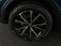 TOYOTA C-HR Photo 28