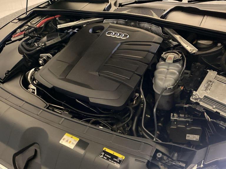 Audi A5 Photo bsapi-1db8809a6f5d2f65f86e0d0520e7f8e6dba58d28.jpg