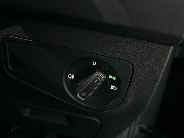 VOLKSWAGEN Tiguan Photo bsapi-1e783f0e784afad875e25cdab32058207793ab16.jpg