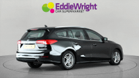 FORD Focus Photo 6