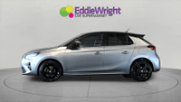 VAUXHALL Corsa Photo 2