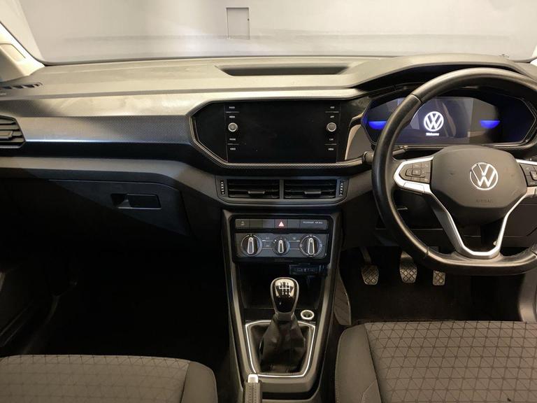Volkswagen T-CROSS Photo bsapi-1f95db216ece9f6b5e2726517c36c3981ca0f878.jpg