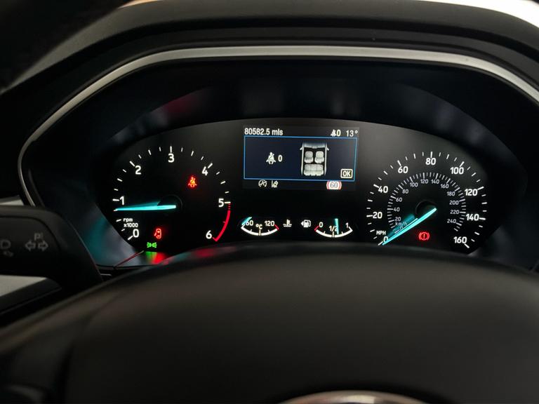 FORD Focus Photo bsapi-205663ac84137b56498a2213a8031cf56c1b5b2f.jpg