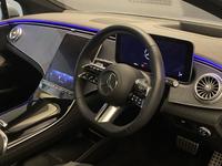 MERCEDES-BENZ EQE Photo 3