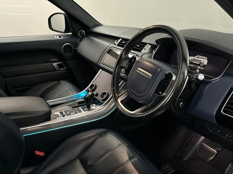 LAND ROVER Range Rover Sport Photo bsapi-2165e41069c03740766588d182983af3ccc8aaaf.jpg