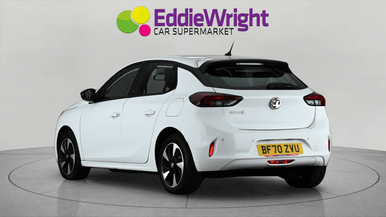 VAUXHALL Corsa Photo bsapi-217283c67684e9ce6d8921deaaac62cbbe263ab3.jpg