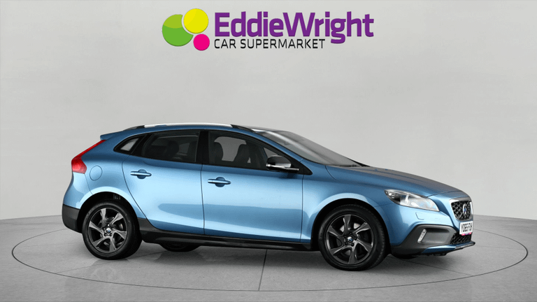 VOLVO V40 Photo bsapi-21a6b3bdbd4249e5955040d4035b4e8ba1bffff2.jpg