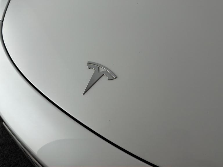 TESLA Model 3 Photo bsapi-21ef436dd9ccc5065c2290837ca8f39c8c761ca2.jpg