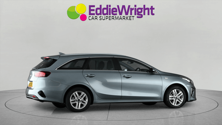 Kia Ceed Photo bsapi-221327cfcec2a2f9b2271130e7e57298fd3f7a0e.jpg