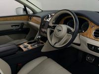 Bentley BENTAYGA Photo 3